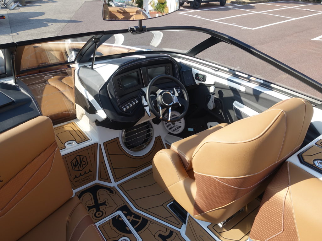 Ri237 2021model - DRIVING SEAT