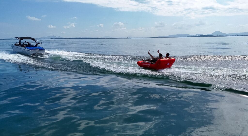 トーイングチューブ