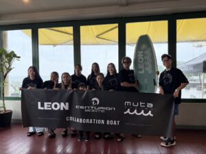 LEON センチュリオン muta コラボボート　進水式