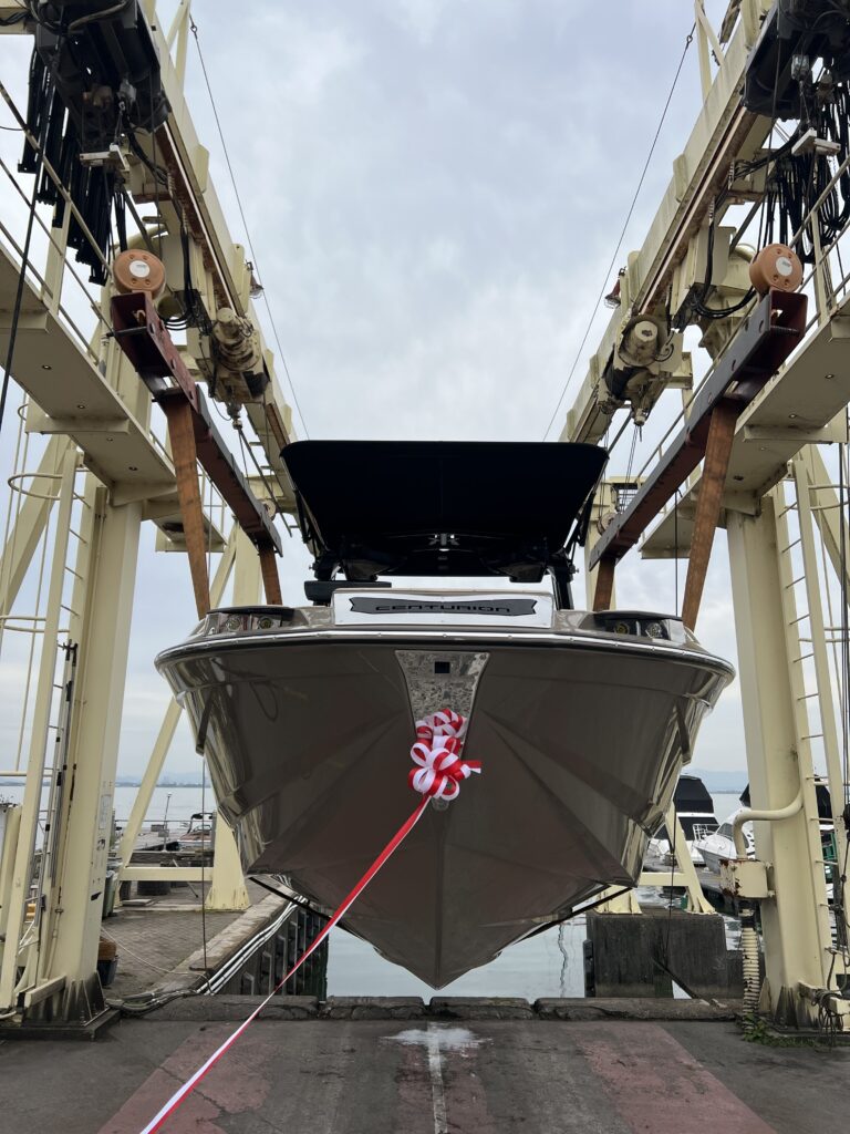 センチュリオン Ri265 muta Edition 進水式