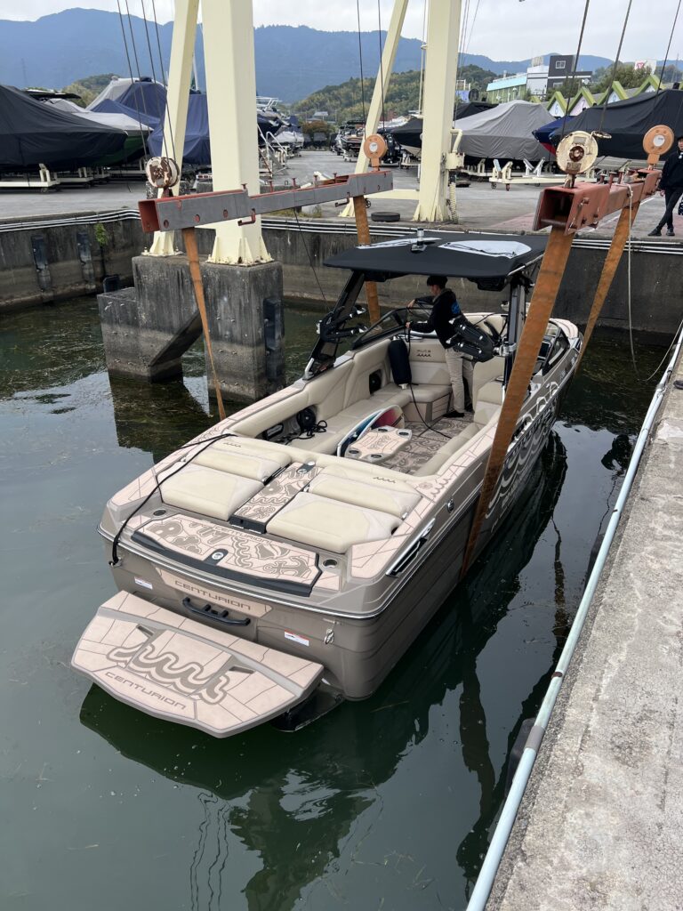 センチュリオン Ri265 muta Edition 進水式