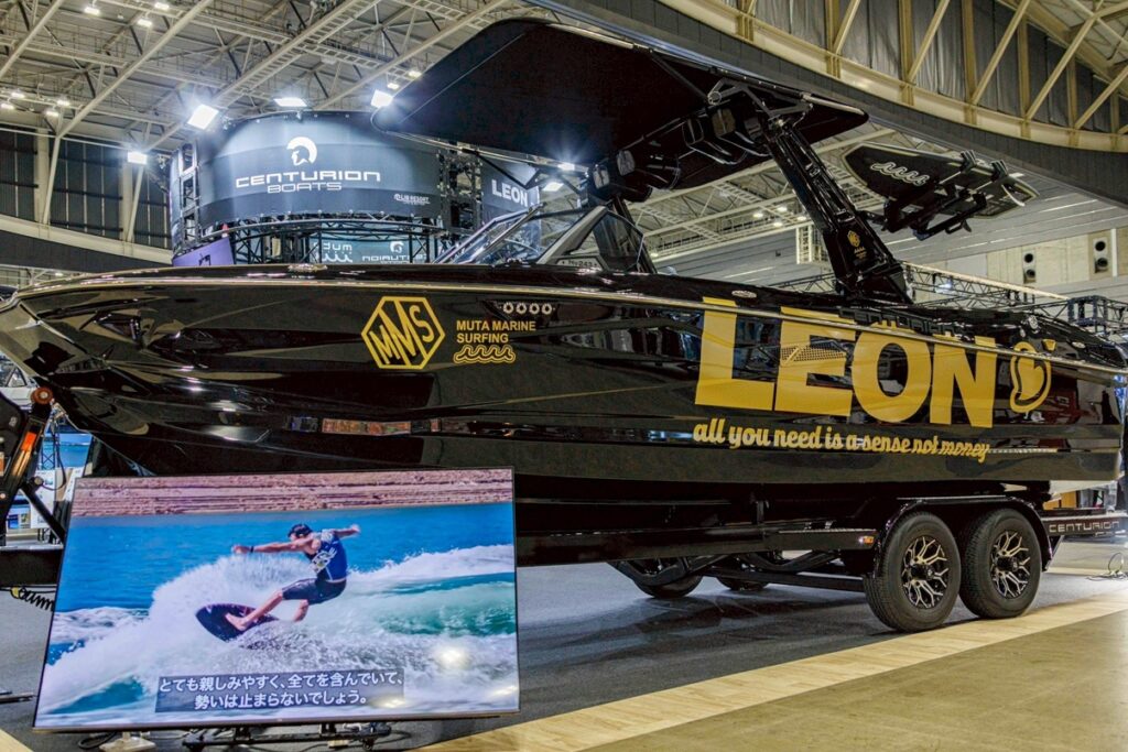 Centurion NV243 — LEONコラボレーションモデル