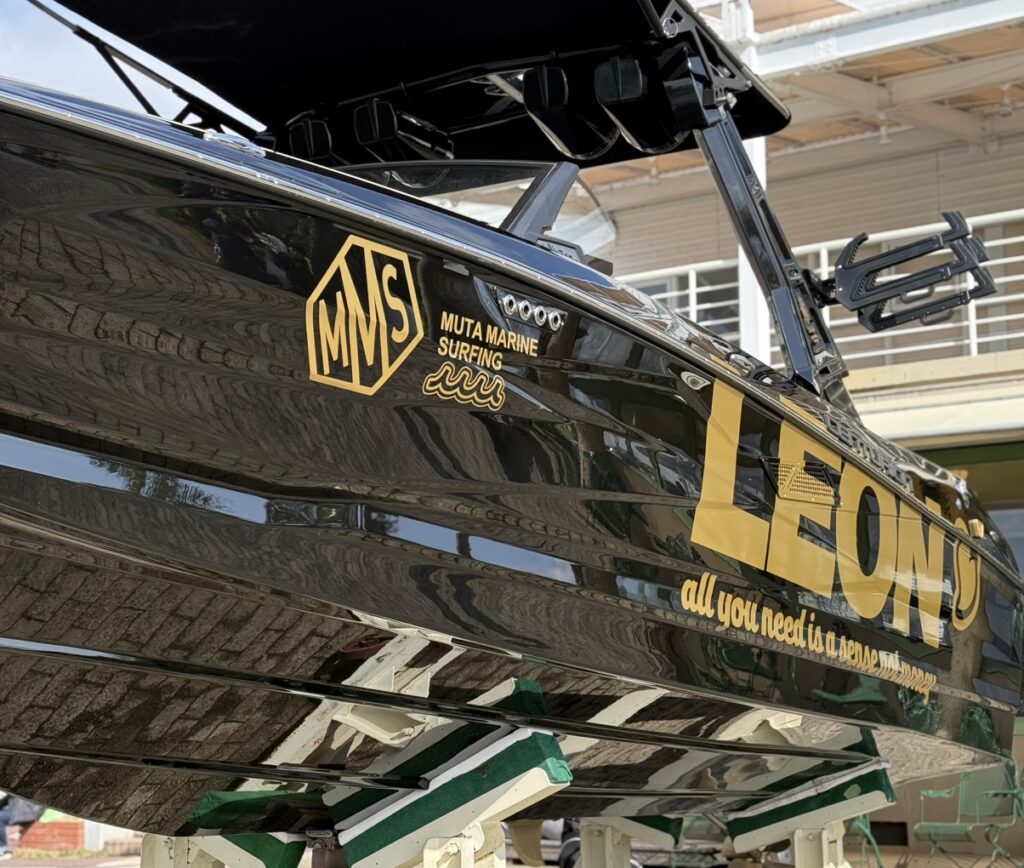 LEON × muta MARINE × Centurion　Centurion NV243